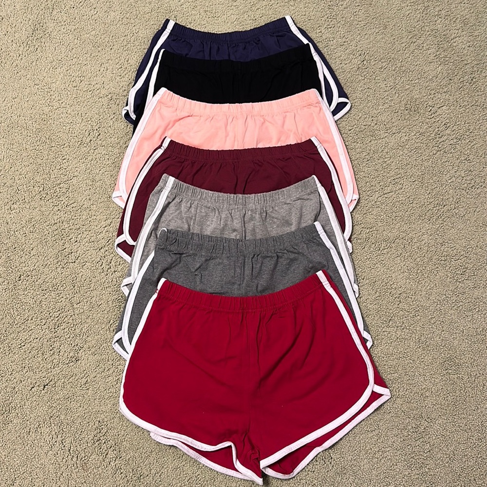 7 pairs of medium shorts, MESSAGE ME IF YOU ONLY WANT A COUPLE PAIRS